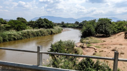 A 7  - Brücke über den GREAT RUAHA RIVER